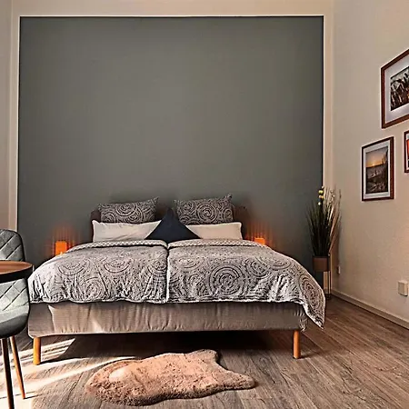 Neues Ruhrtal 2 Mit Balkon *