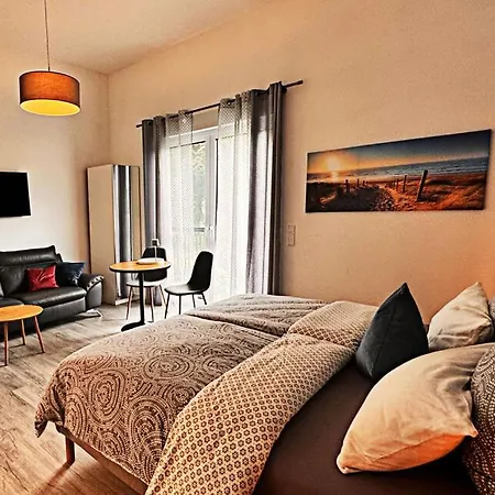 Апартаменты Neues Ruhrtal 2 Mit Balkon *